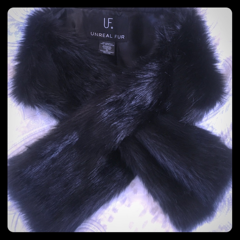 Faux fur scarf